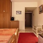 Pensiune Pirofani 4*